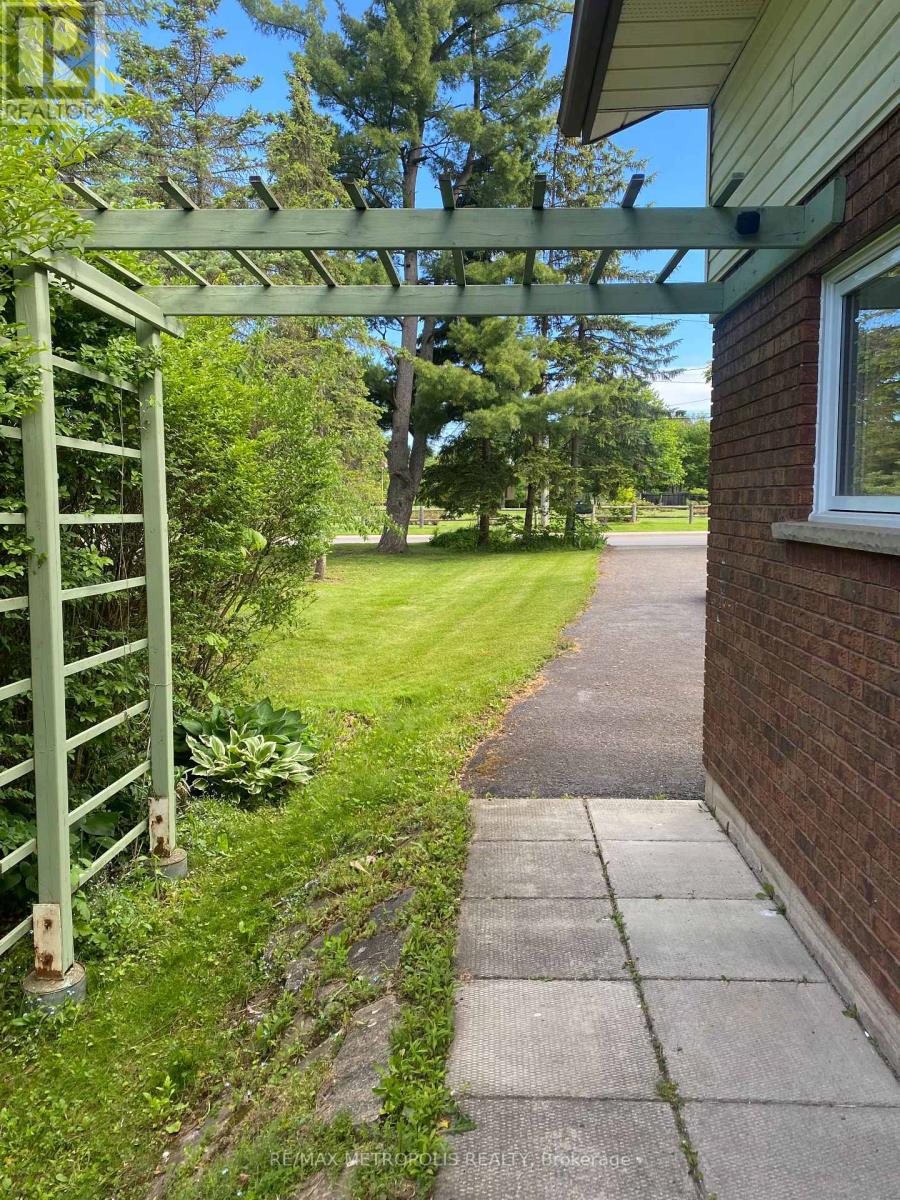 105 Fitch Street, Welland, Ontario  L3C 4V3 - Photo 28 - X12210722