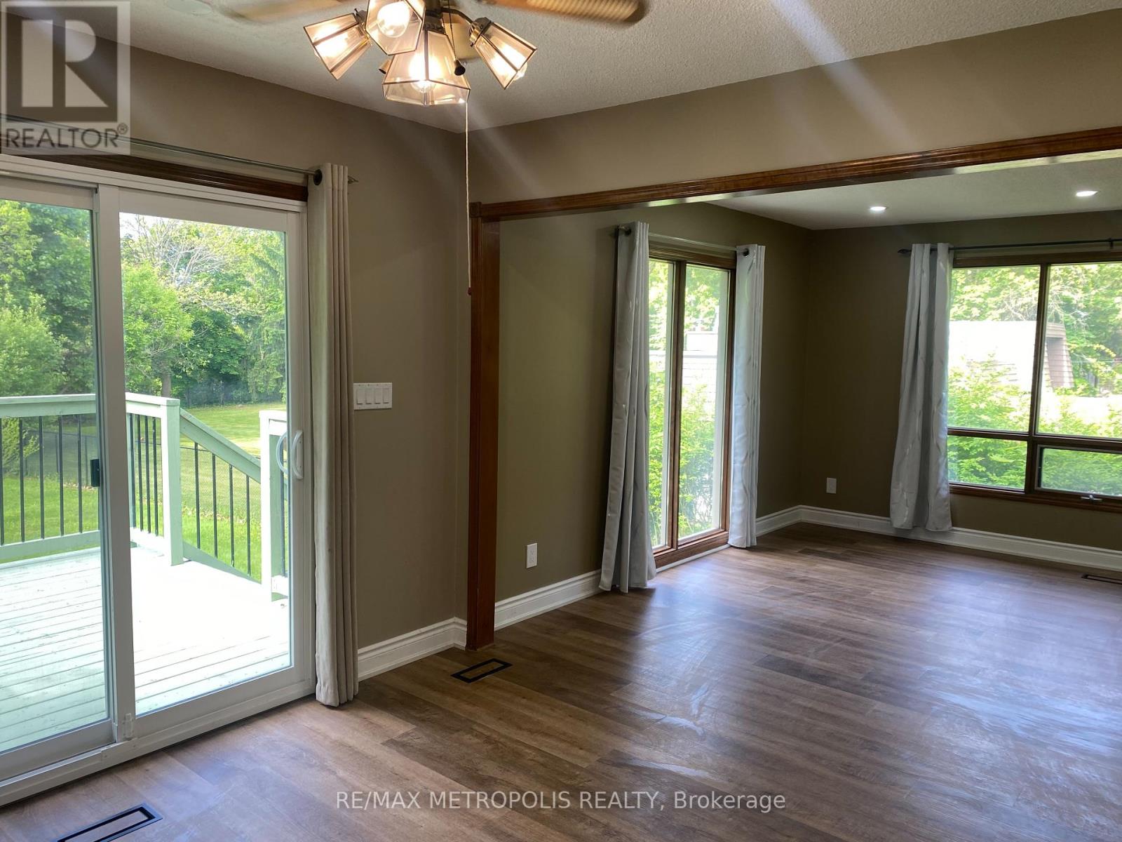 105 Fitch Street, Welland, Ontario  L3C 4V3 - Photo 6 - X12210722