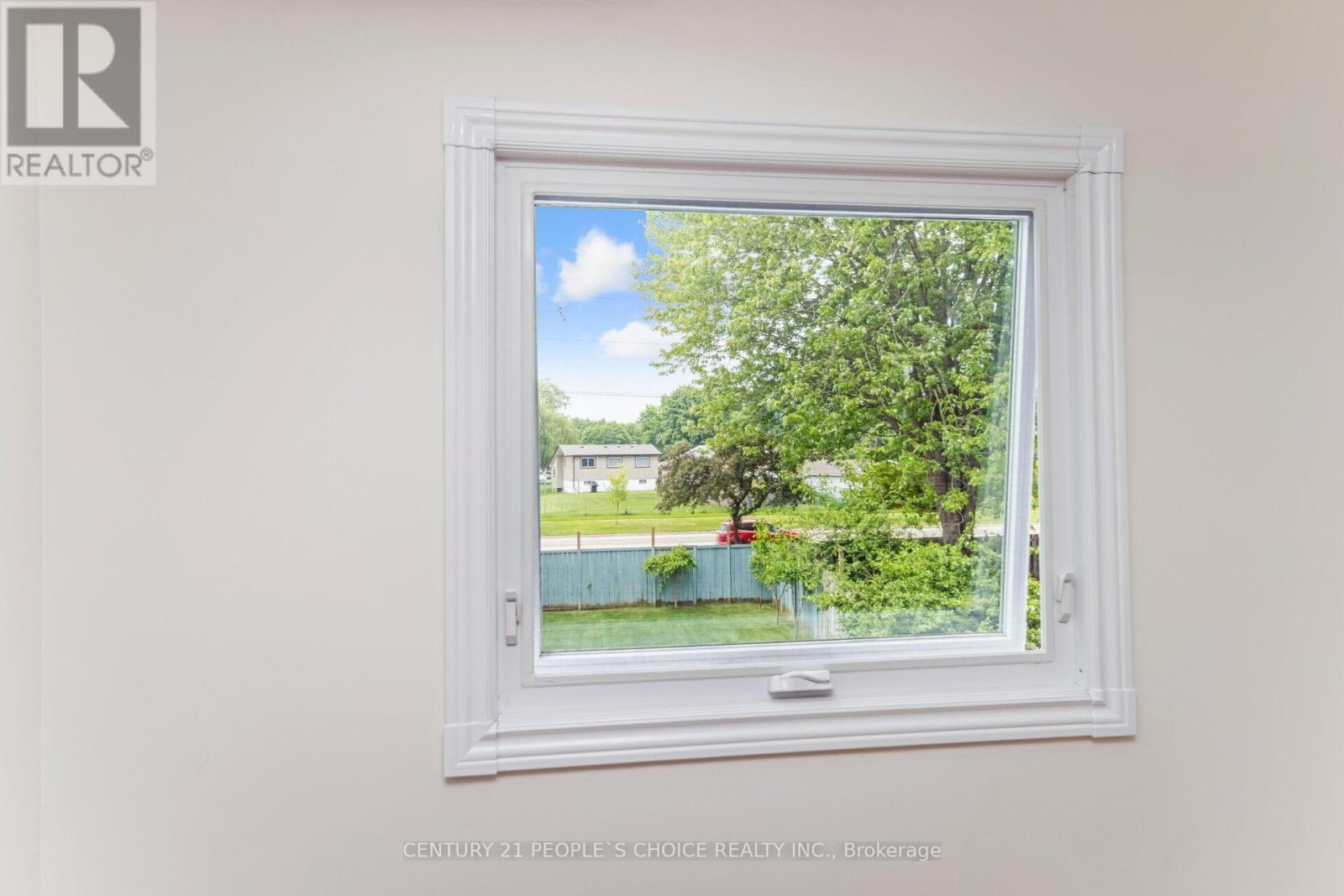 106 Queensdale Crescent, Guelph (Willow West/sugarbush/west Acres), Ontario  N1H 6W3 - Photo 34 - X12210724