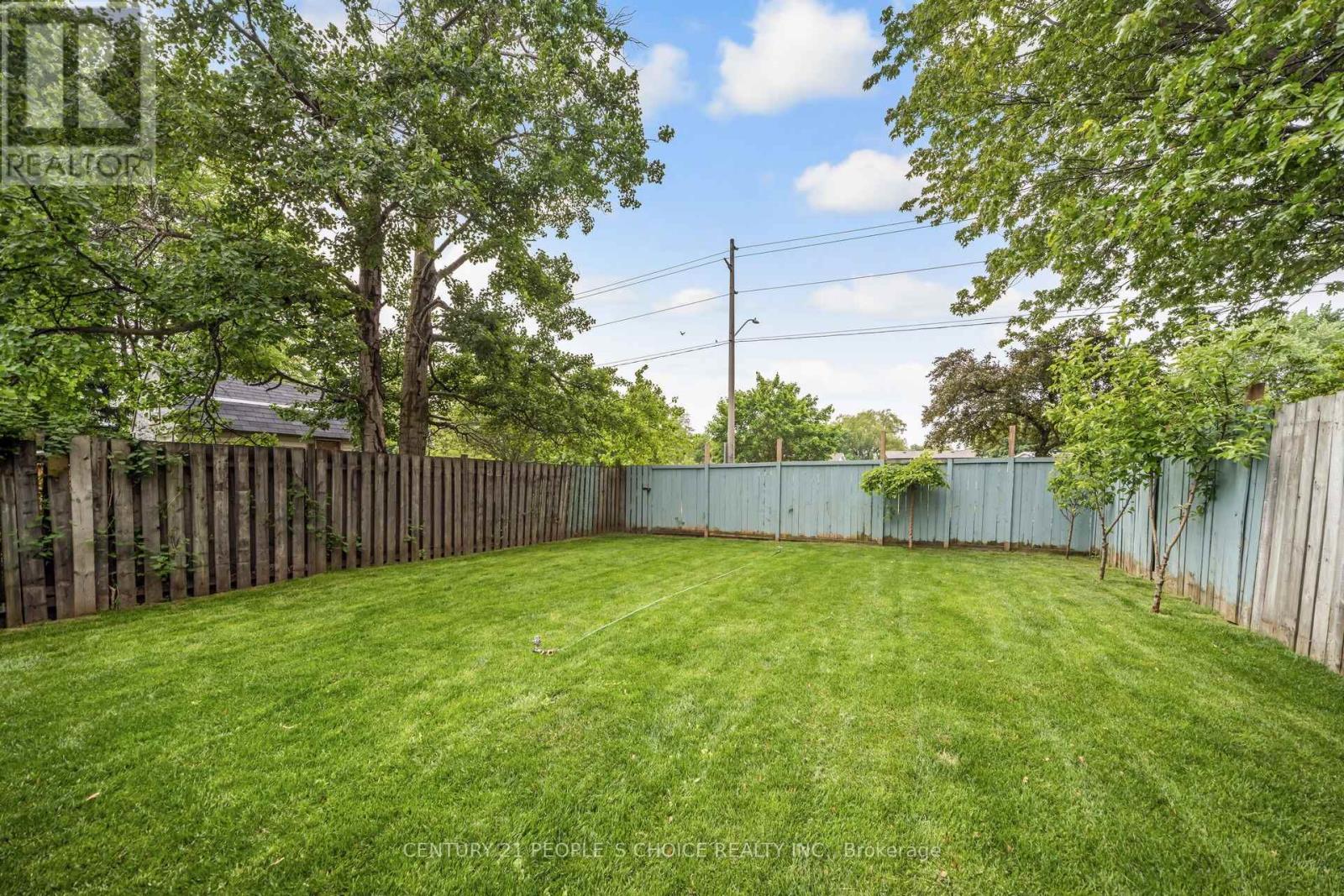 106 Queensdale Crescent, Guelph (Willow West/sugarbush/west Acres), Ontario  N1H 6W3 - Photo 48 - X12210724