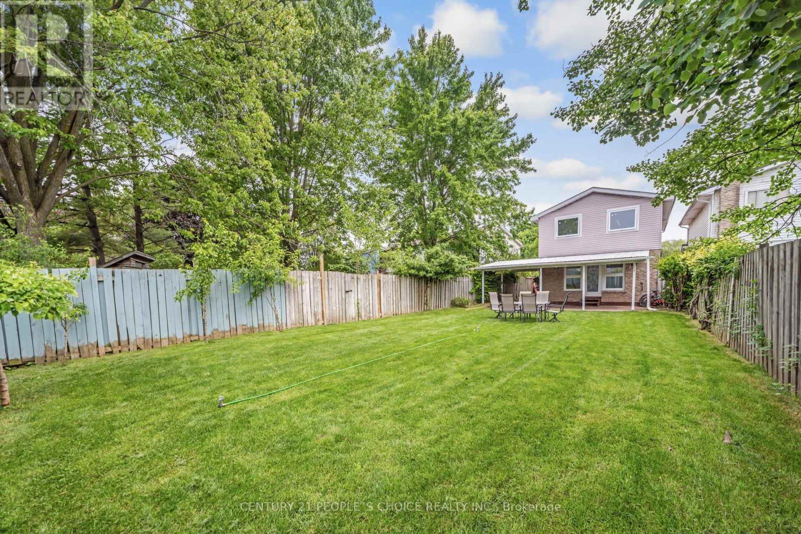 106 Queensdale Crescent, Guelph (Willow West/sugarbush/west Acres), Ontario  N1H 6W3 - Photo 49 - X12210724
