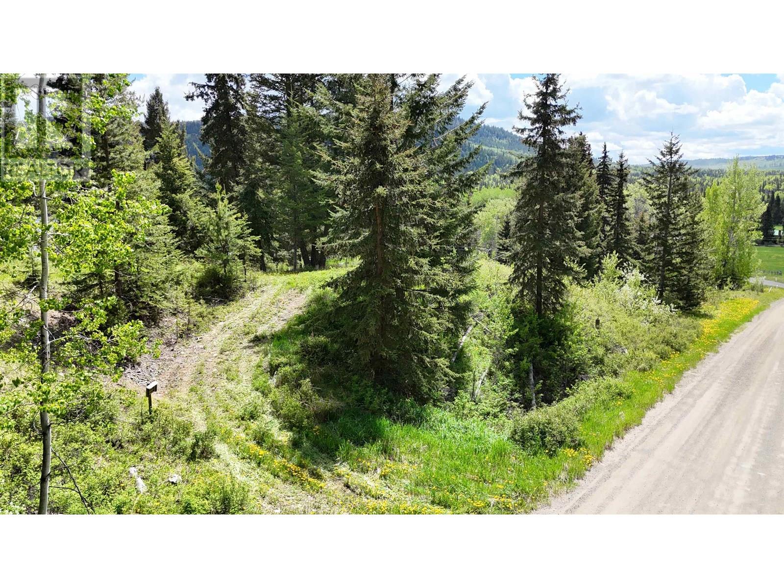 8680 Eagan Lake Road, Bridge Lake, British Columbia  V0K 1E0 - Photo 11 - R3013313