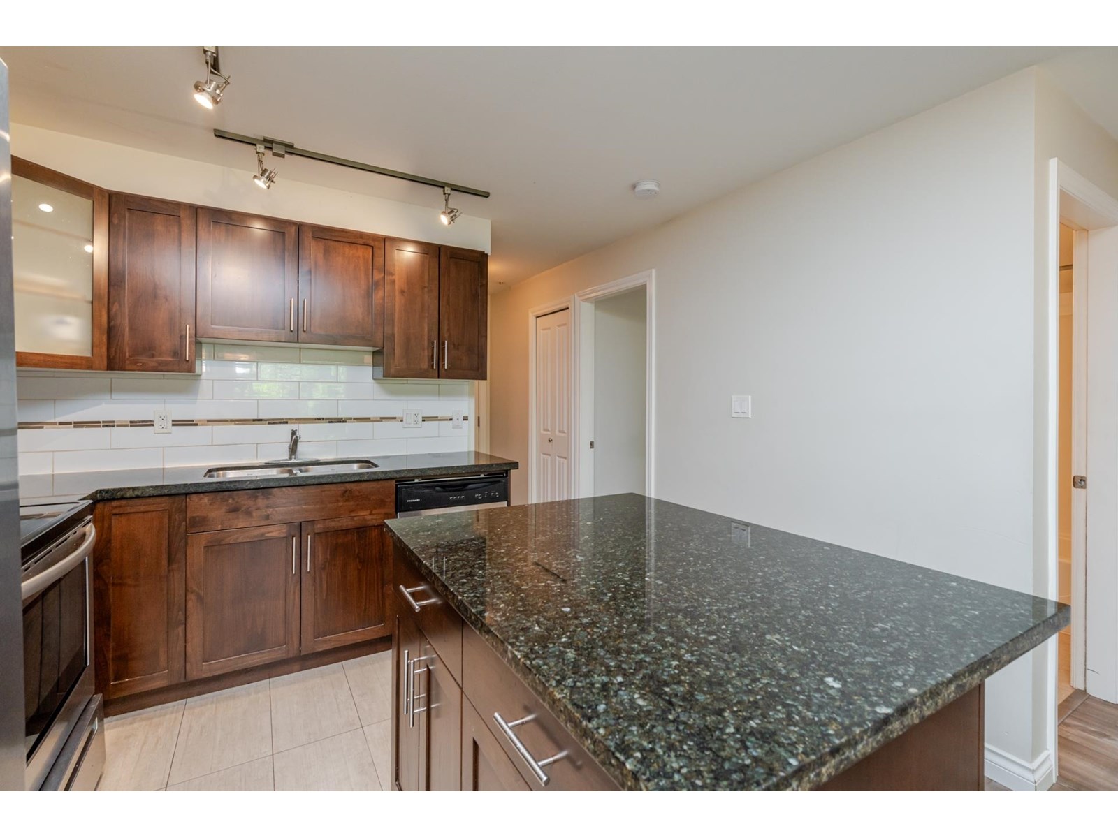 112 5650 201a Street, Langley, British Columbia  V3A 0B3 - Photo 14 - R3011623