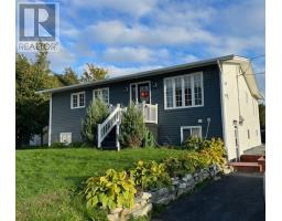 352 Main Highway