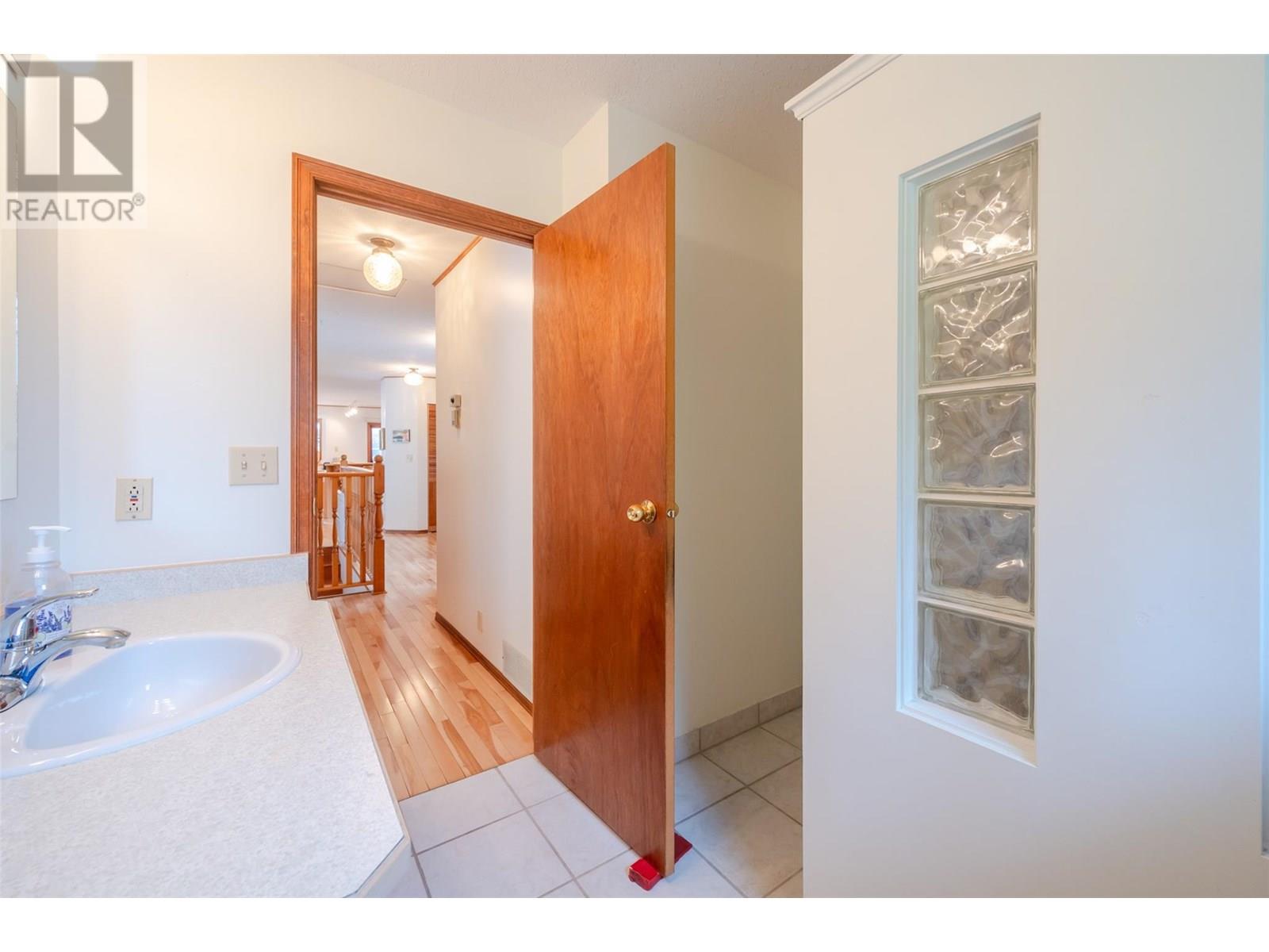8015 Victoria Road S, Summerland, British Columbia  V0H 1Z2 - Photo 43 - 10343431