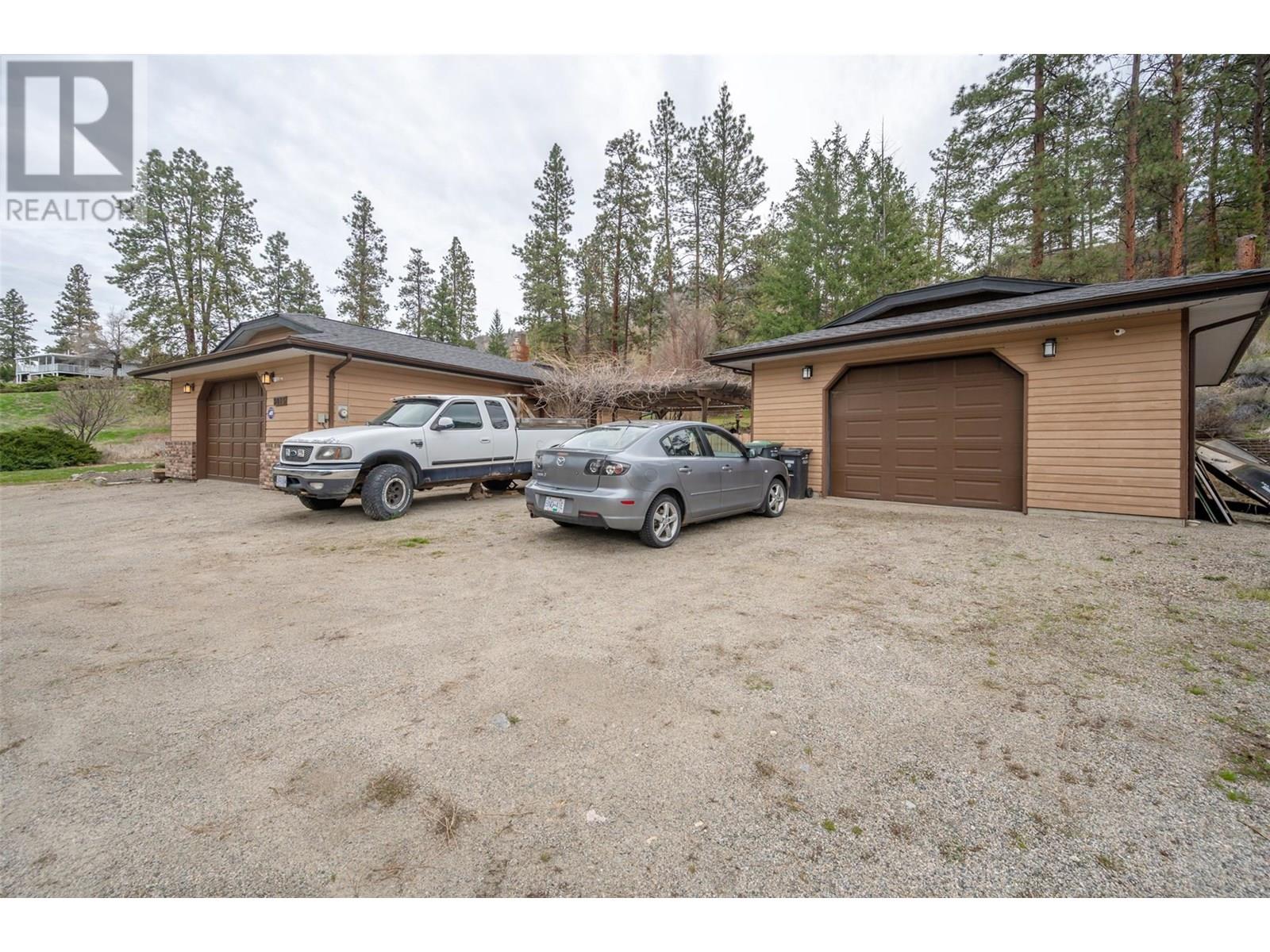 8015 Victoria Road S, Summerland, British Columbia  V0H 1Z2 - Photo 6 - 10343431