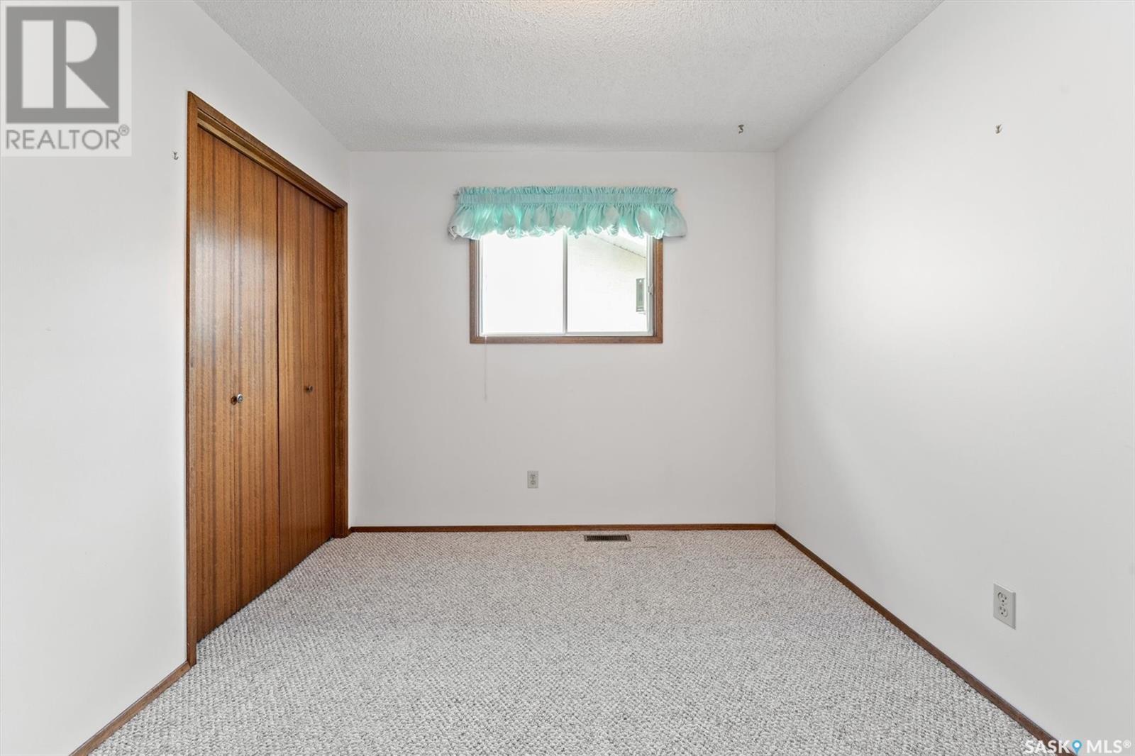 26 4th Avenue N, Martensville, Saskatchewan  S0K 2T0 - Photo 24 - SK009000