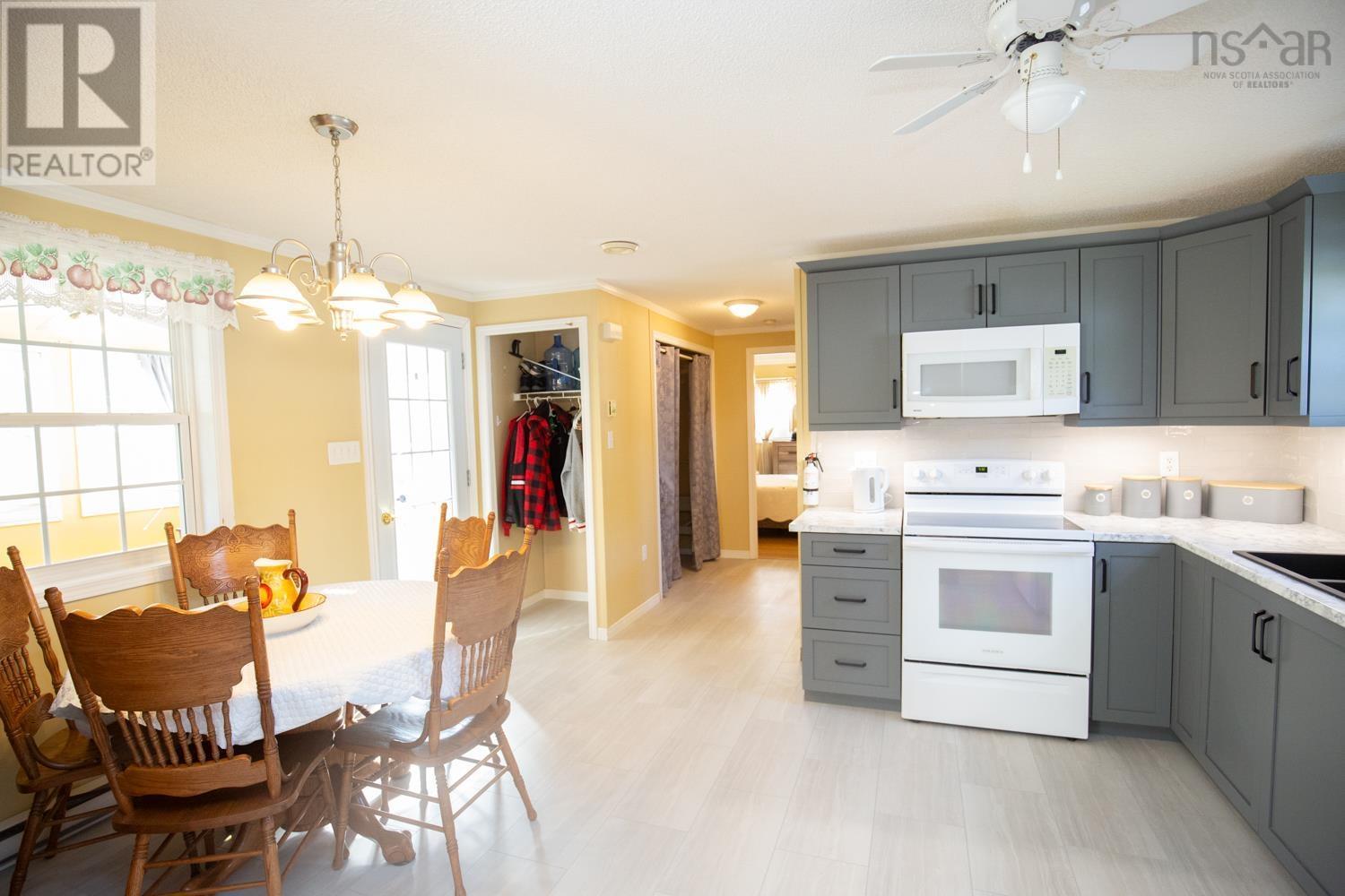 24 Empire Loop, Truro, Nova Scotia  B2N 7B5 - Photo 4 - 202512882