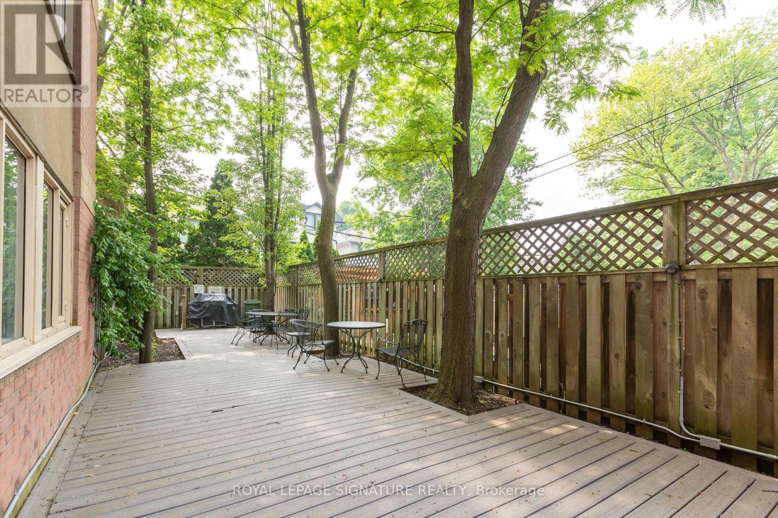 206 - 356 Mcrae Drive, Toronto (Leaside), Ontario  M4G 4G4 - Photo 22 - C12210370
