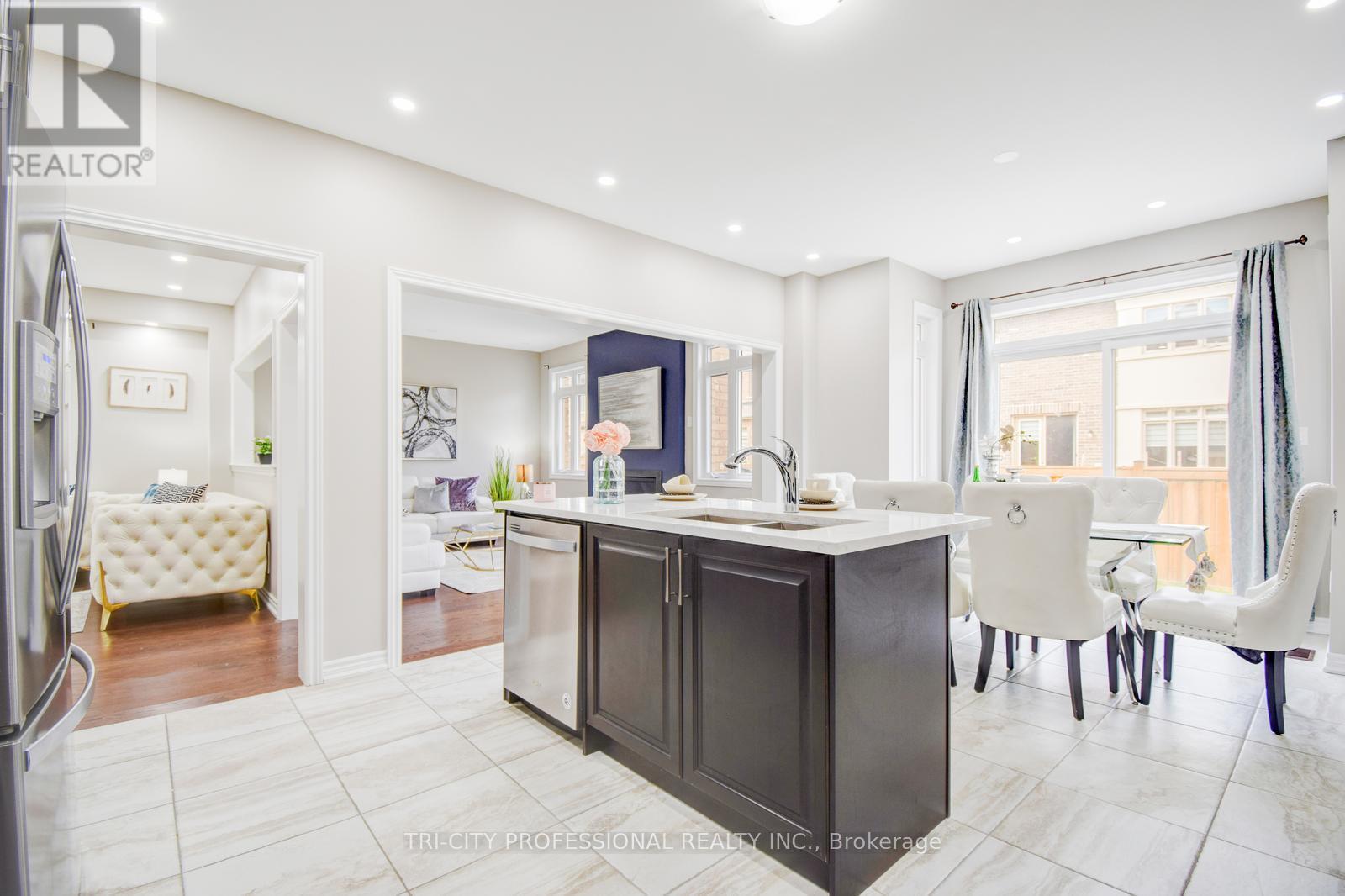 40 Wheatberry Crescent, Brampton (Sandringham-Wellington North), Ontario  L6R 4A1 - Photo 16 - W12207589