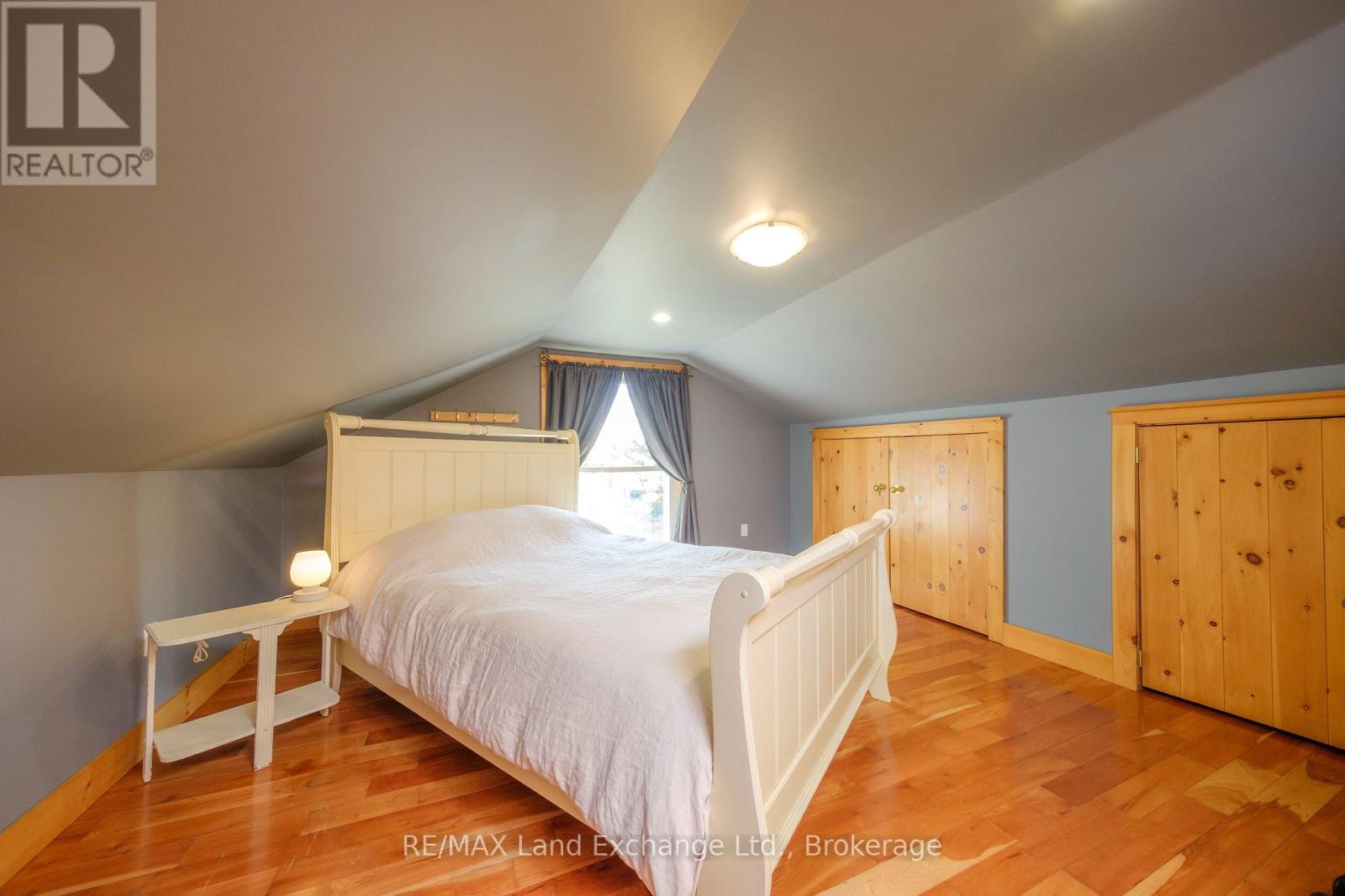 511 Havelock Street, Huron-Kinloss, Ontario  N0G 2H0 - Photo 24 - X12208194