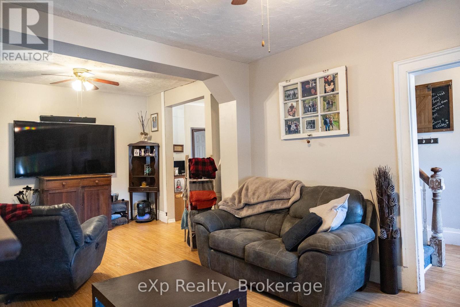 120 3rd Avenue Sw, Arran-Elderslie, Ontario N0G 1L0 - Photo 9 - X12079947