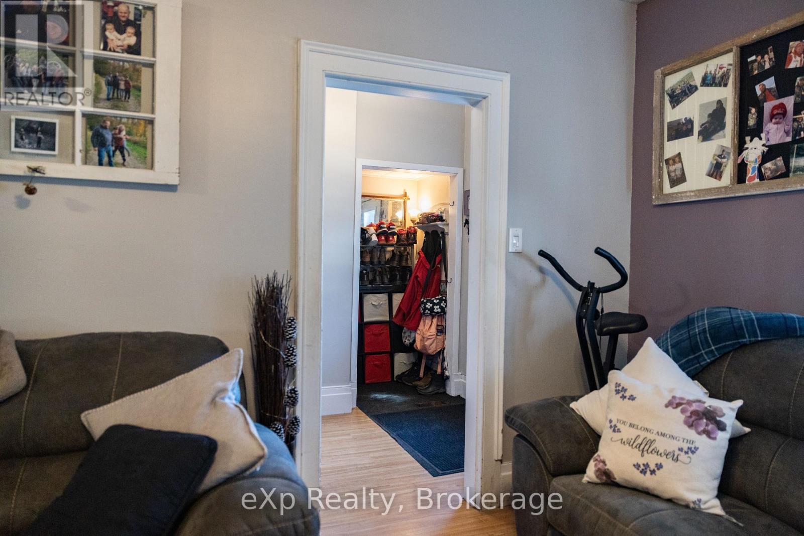 120 3rd Avenue Sw, Arran-Elderslie, Ontario N0G 1L0 - Photo 6 - X12079947