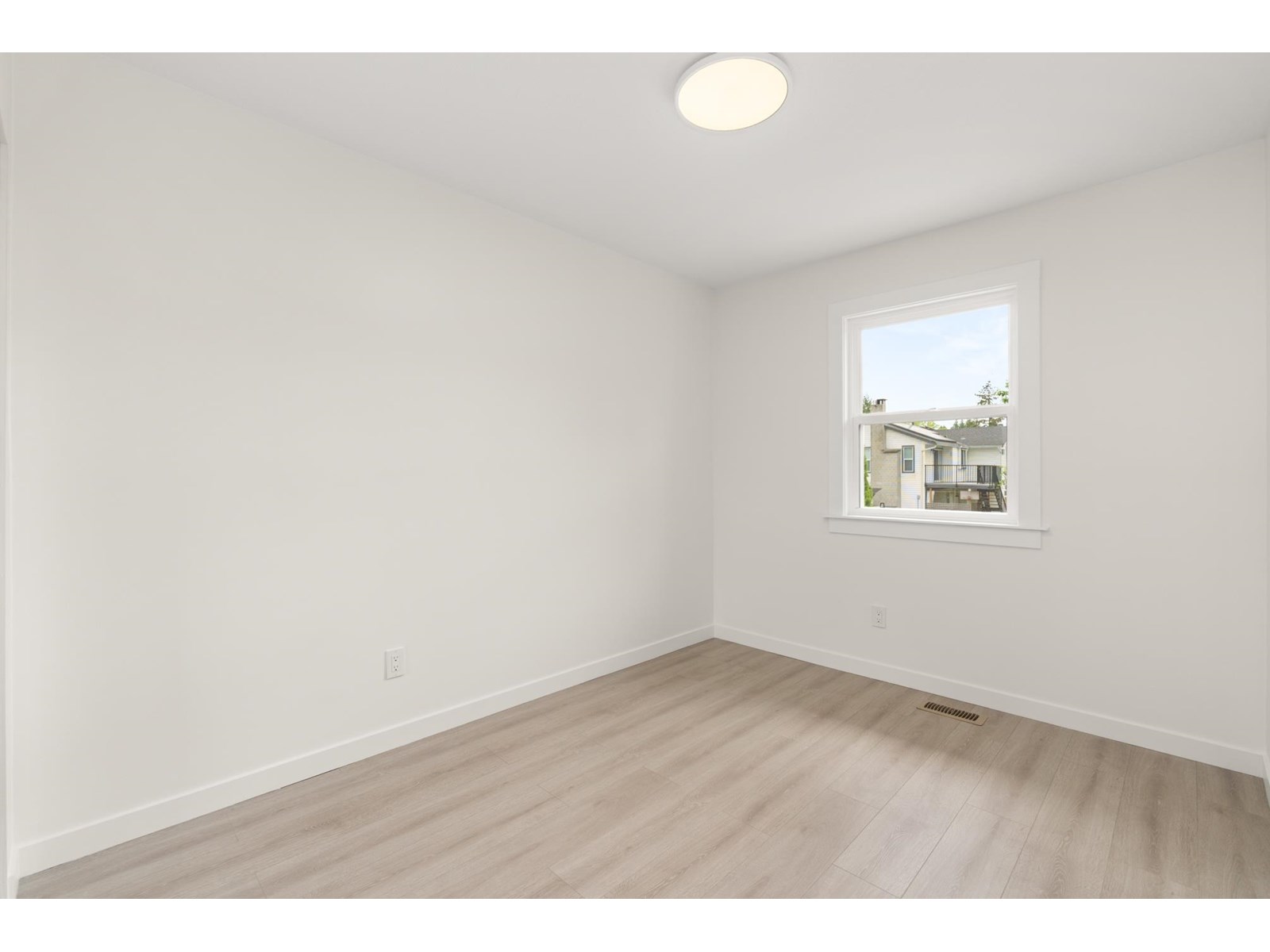 9484 209b Crescent, Langley, British Columbia  V1M 2A9 - Photo 19 - R3007152