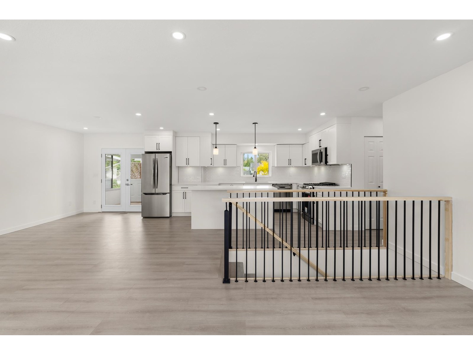 9484 209b Crescent, Langley, British Columbia  V1M 2A9 - Photo 12 - R3007152