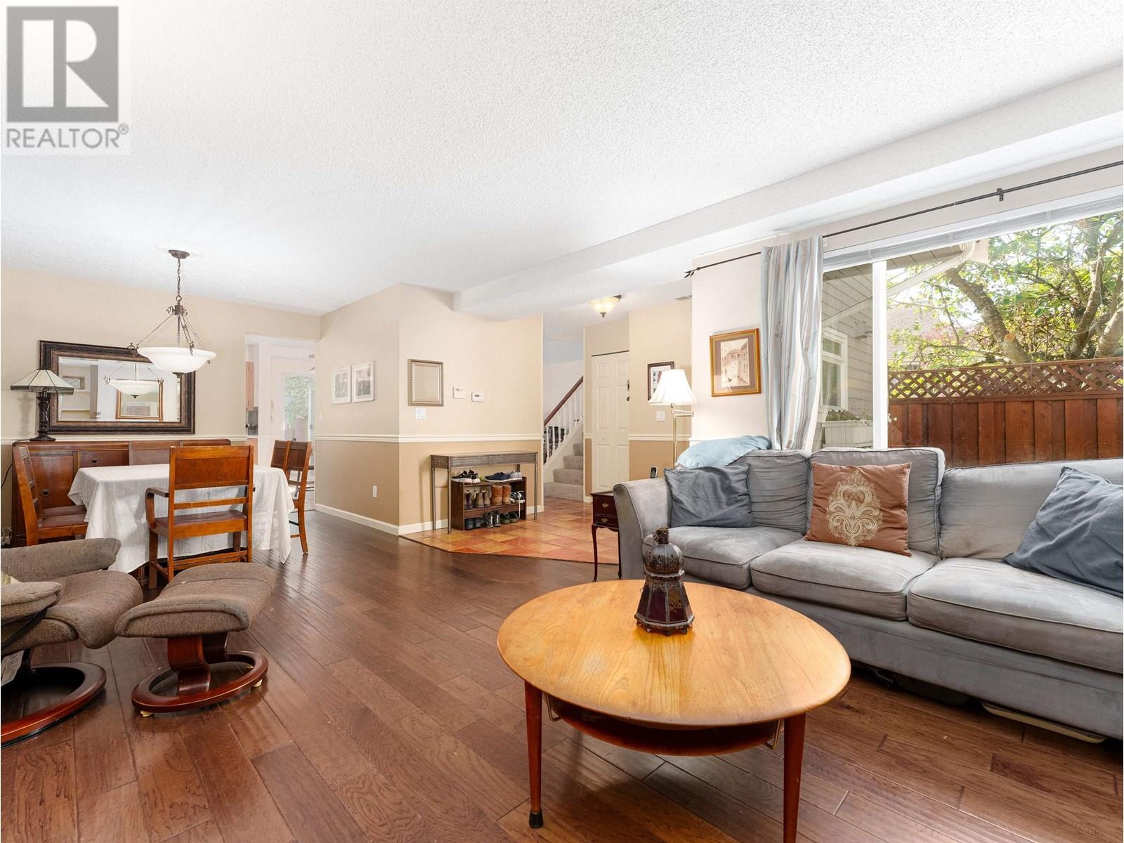 8226 Vivaldi Place, Vancouver, British Columbia  V5S 4G6 - Photo 4 - R3013682