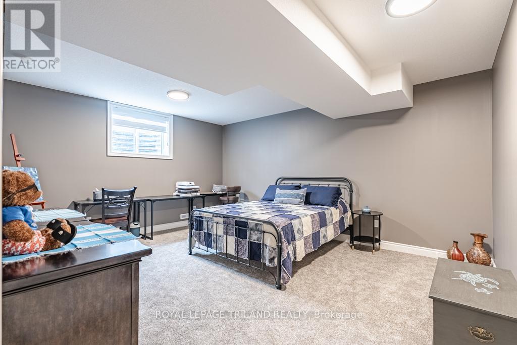 34 - 121 Robin Ridge, Central Elgin, Ontario  N0L 1B0 - Photo 22 - X12210922