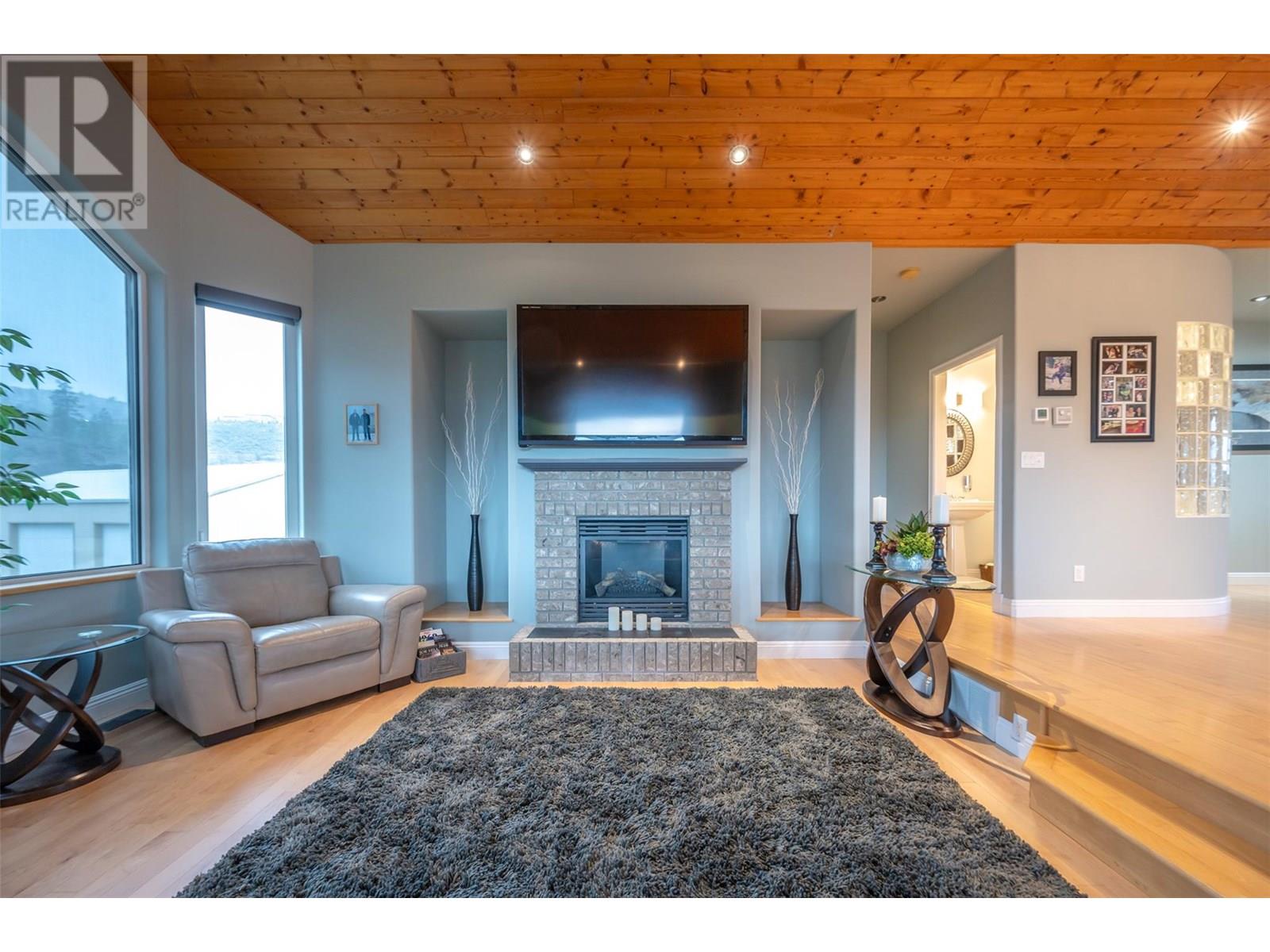 100 Fir Avenue, Kaleden, British Columbia  V0H 1K0 - Photo 20 - 10338816