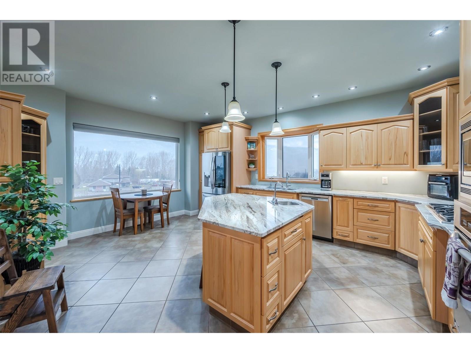 100 Fir Avenue, Kaleden, British Columbia  V0H 1K0 - Photo 28 - 10338816