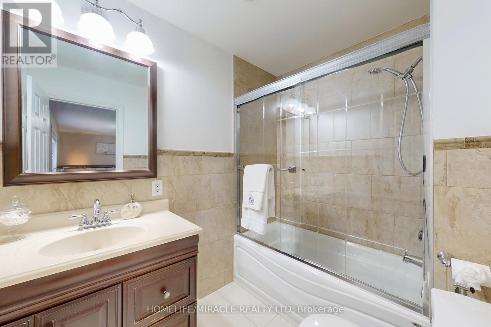 9 Bunting Court, Ajax, Ontario  L1T 3S5 - Photo 29 - E12207923