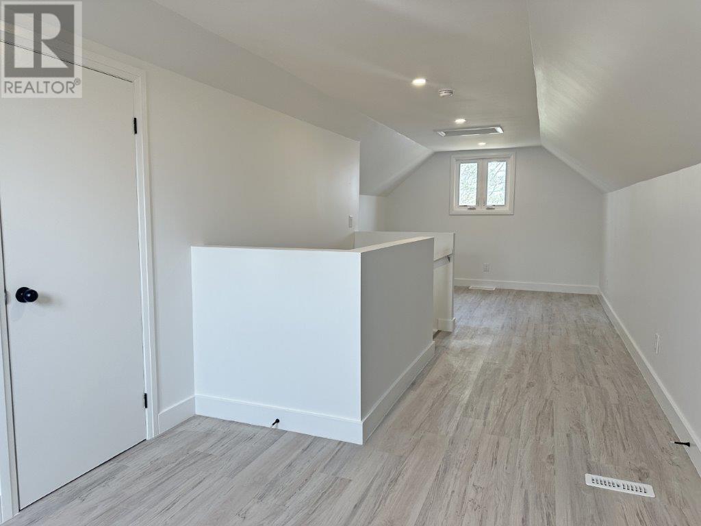 31 Laurier Ave, Terrace Bay, Ontario  P0T 2W0 - Photo 26 - TB251607
