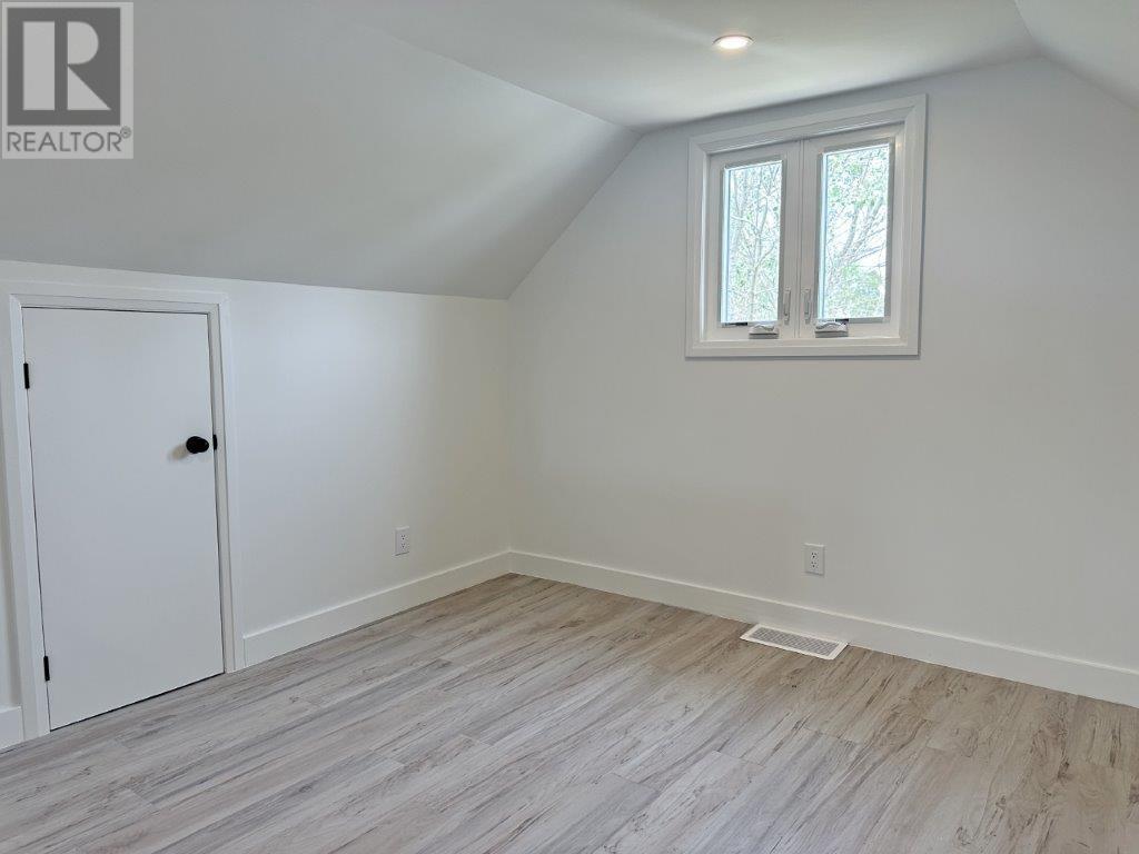 31 Laurier Ave, Terrace Bay, Ontario  P0T 2W0 - Photo 28 - TB251607