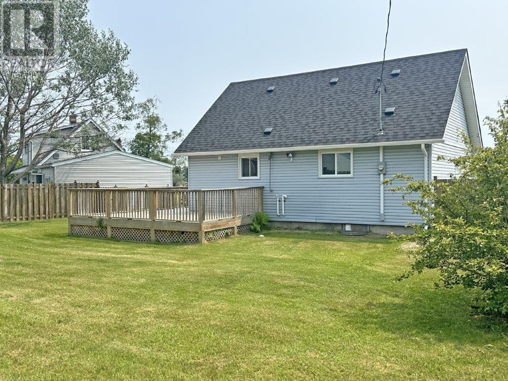 31 Laurier Ave, Terrace Bay, Ontario  P0T 2W0 - Photo 43 - TB251607