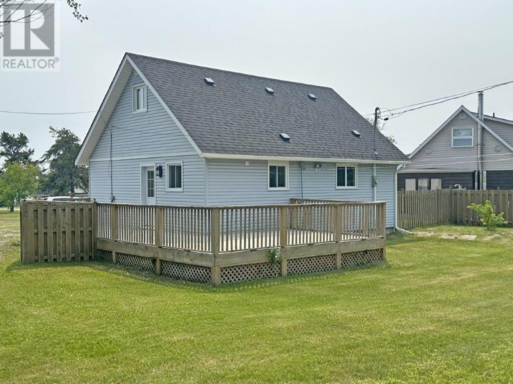 31 Laurier Ave, Terrace Bay, Ontario  P0T 2W0 - Photo 40 - TB251607