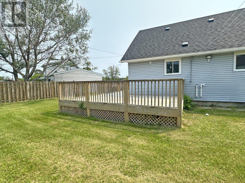 31 Laurier Ave, Terrace Bay, Ontario  P0T 2W0 - Photo 42 - TB251607