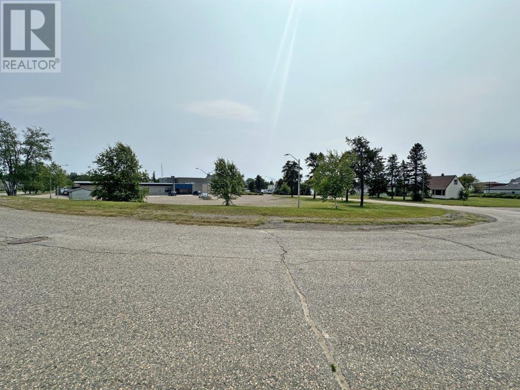 31 Laurier Ave, Terrace Bay, Ontario  P0T 2W0 - Photo 50 - TB251607
