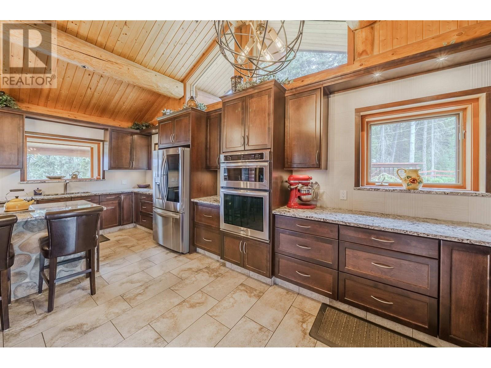 7592 E Sheridan Lake Road, Sheridan Lake, British Columbia  V0K 1X2 - Photo 9 - R3013535
