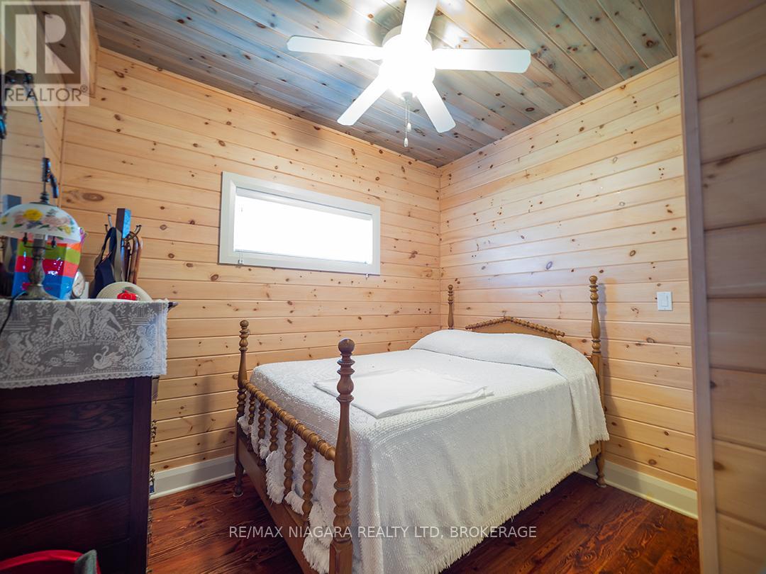 12895 Old Lakeshore Road W, Wainfleet (Lakeshore), Ontario  L0S 1V0 - Photo 14 - X12210946
