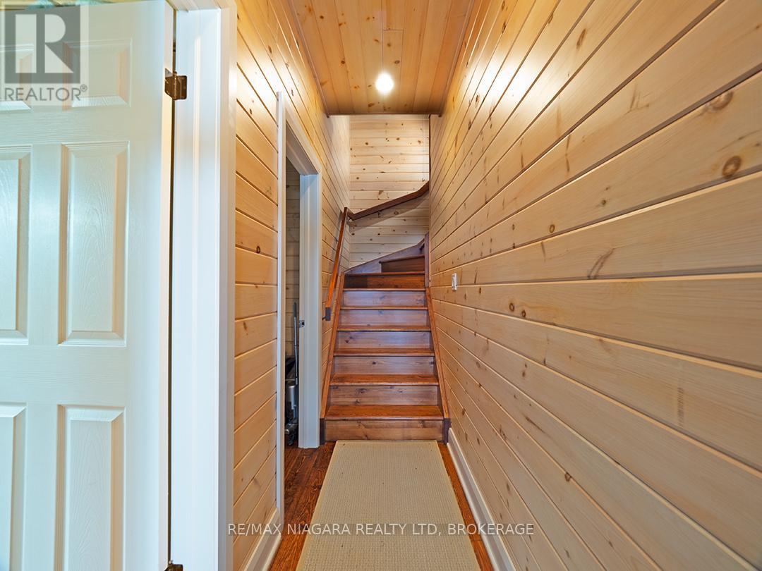 12895 Old Lakeshore Road W, Wainfleet (Lakeshore), Ontario  L0S 1V0 - Photo 19 - X12210946