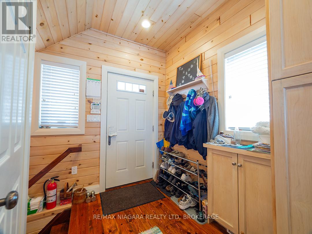 12895 Old Lakeshore Road W, Wainfleet (Lakeshore), Ontario  L0S 1V0 - Photo 28 - X12210946