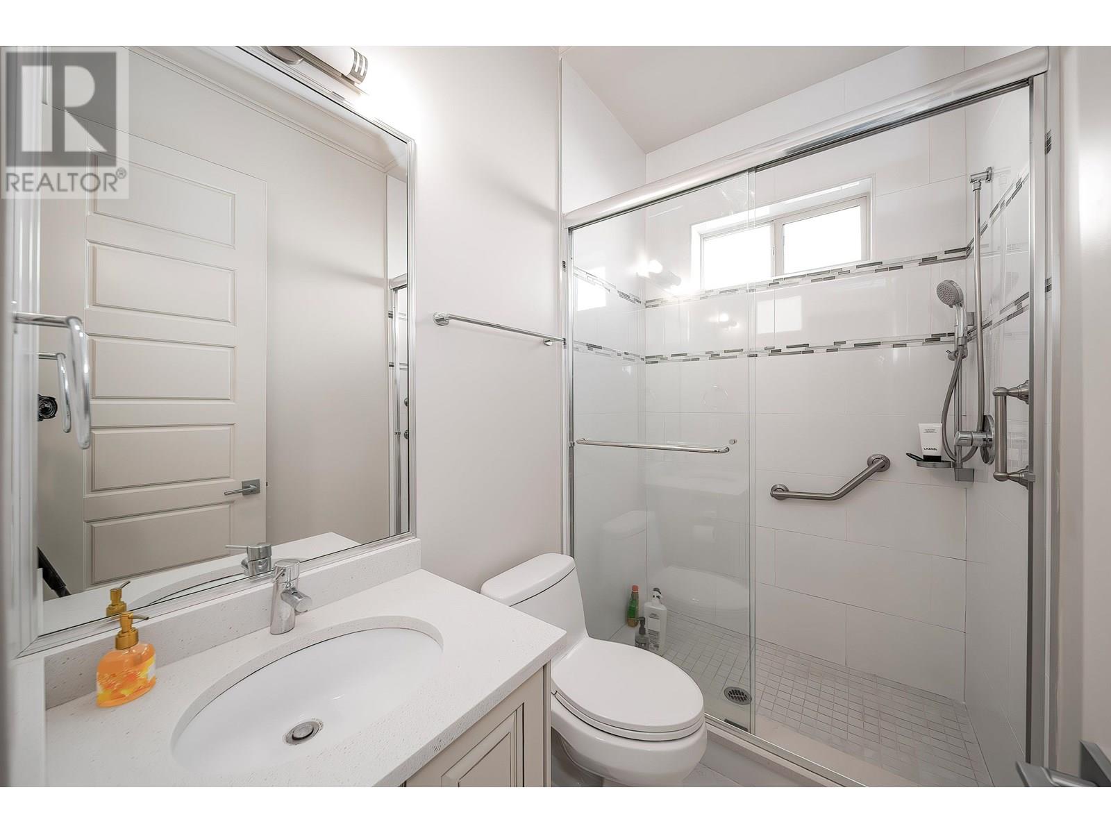 8580 Bairdmore Crescent, Richmond, British Columbia  V7C 1M7 - Photo 26 - R3013286