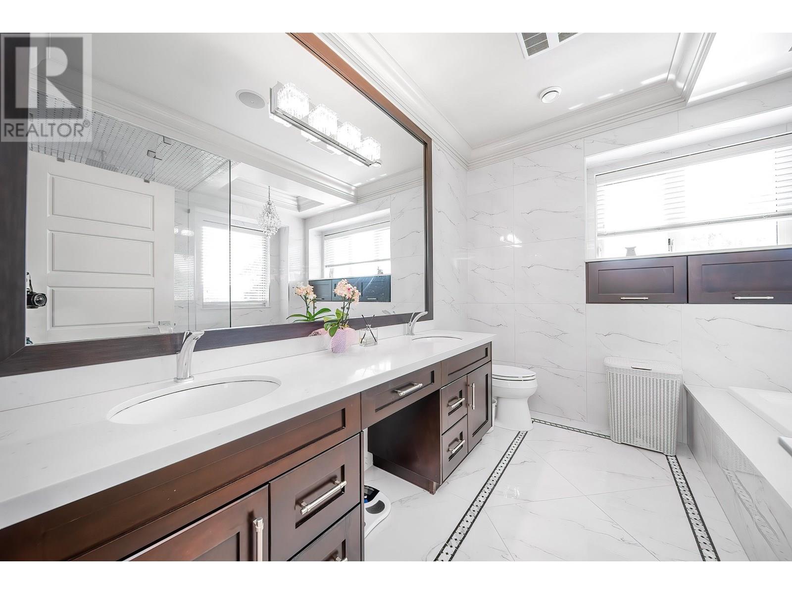 8580 Bairdmore Crescent, Richmond, British Columbia  V7C 1M7 - Photo 30 - R3013286
