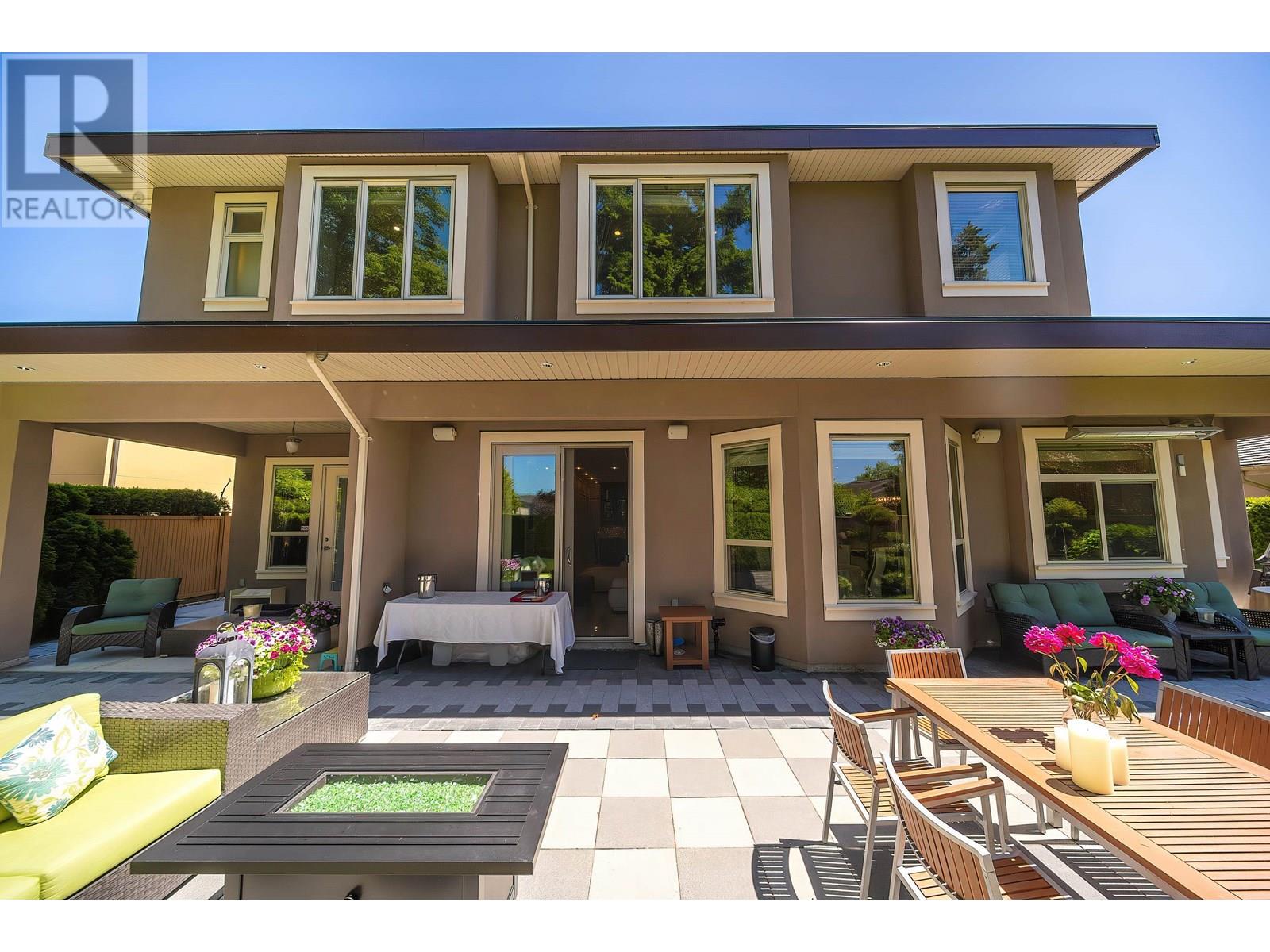 8580 Bairdmore Crescent, Richmond, British Columbia  V7C 1M7 - Photo 4 - R3013286