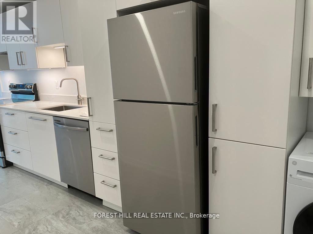 4 - 96 Harbord Street, Toronto, Ontario  M5S 1G6 - Photo 5 - C12210763