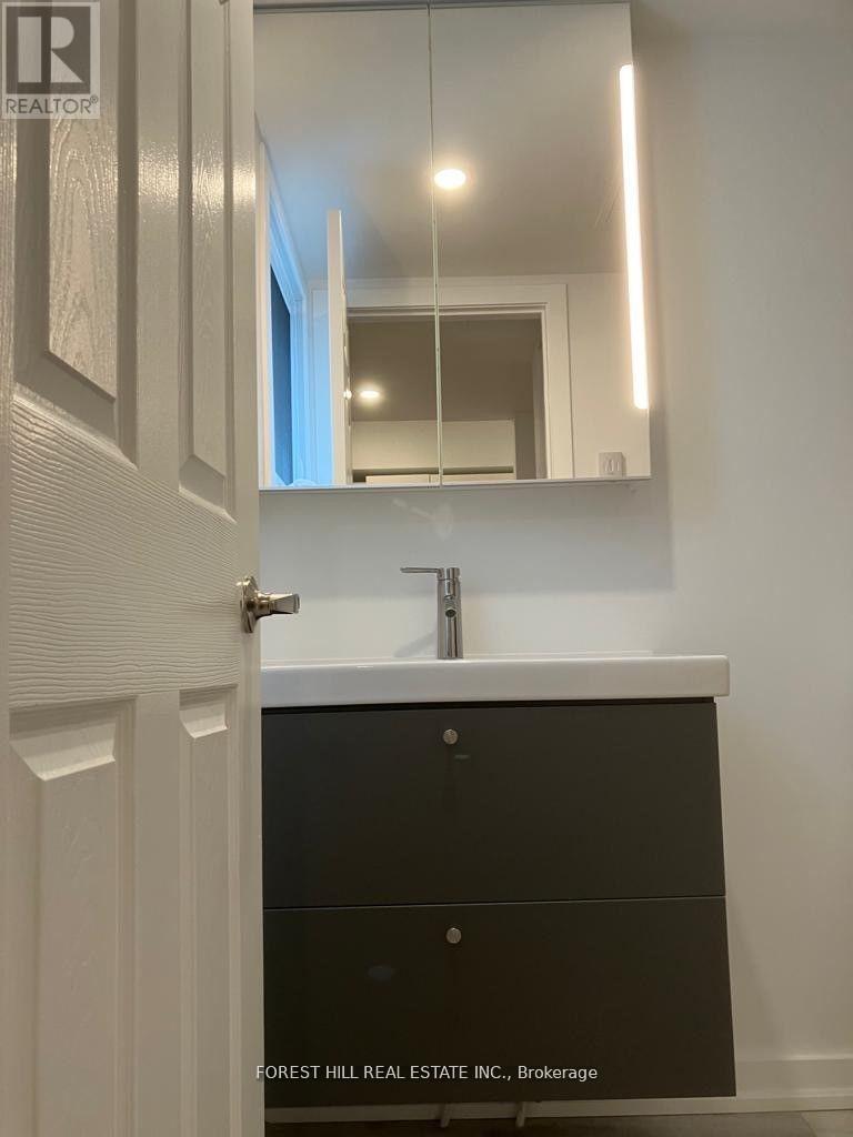4 - 96 Harbord Street, Toronto, Ontario  M5S 1G6 - Photo 8 - C12210763