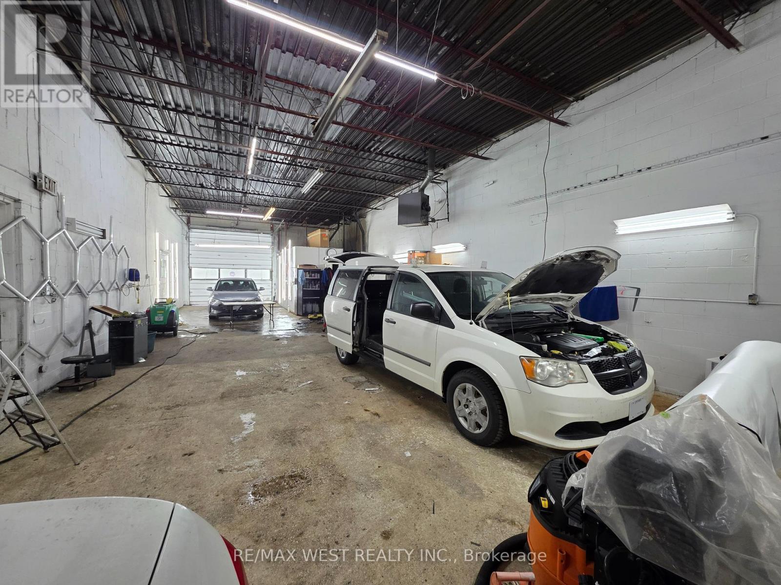 1 - 1405 Bloor Street W, Toronto (Dufferin Grove), Ontario  M6P 3L4 - Photo 8 - C12210764