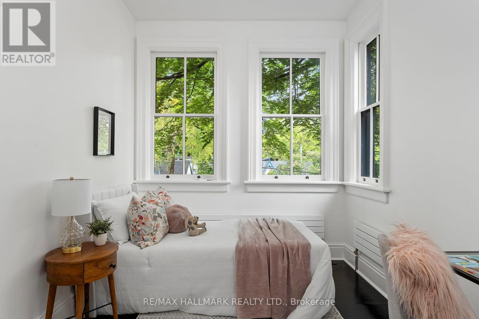 342 Wellesley Street E, Toronto, Ontario  M4X 1H3 - Photo 16 - C12210786