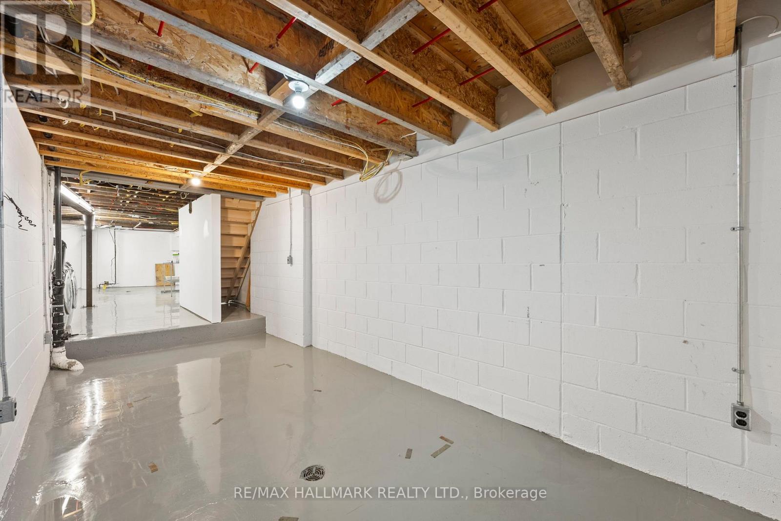 342 Wellesley Street E, Toronto, Ontario  M4X 1H3 - Photo 41 - C12210786