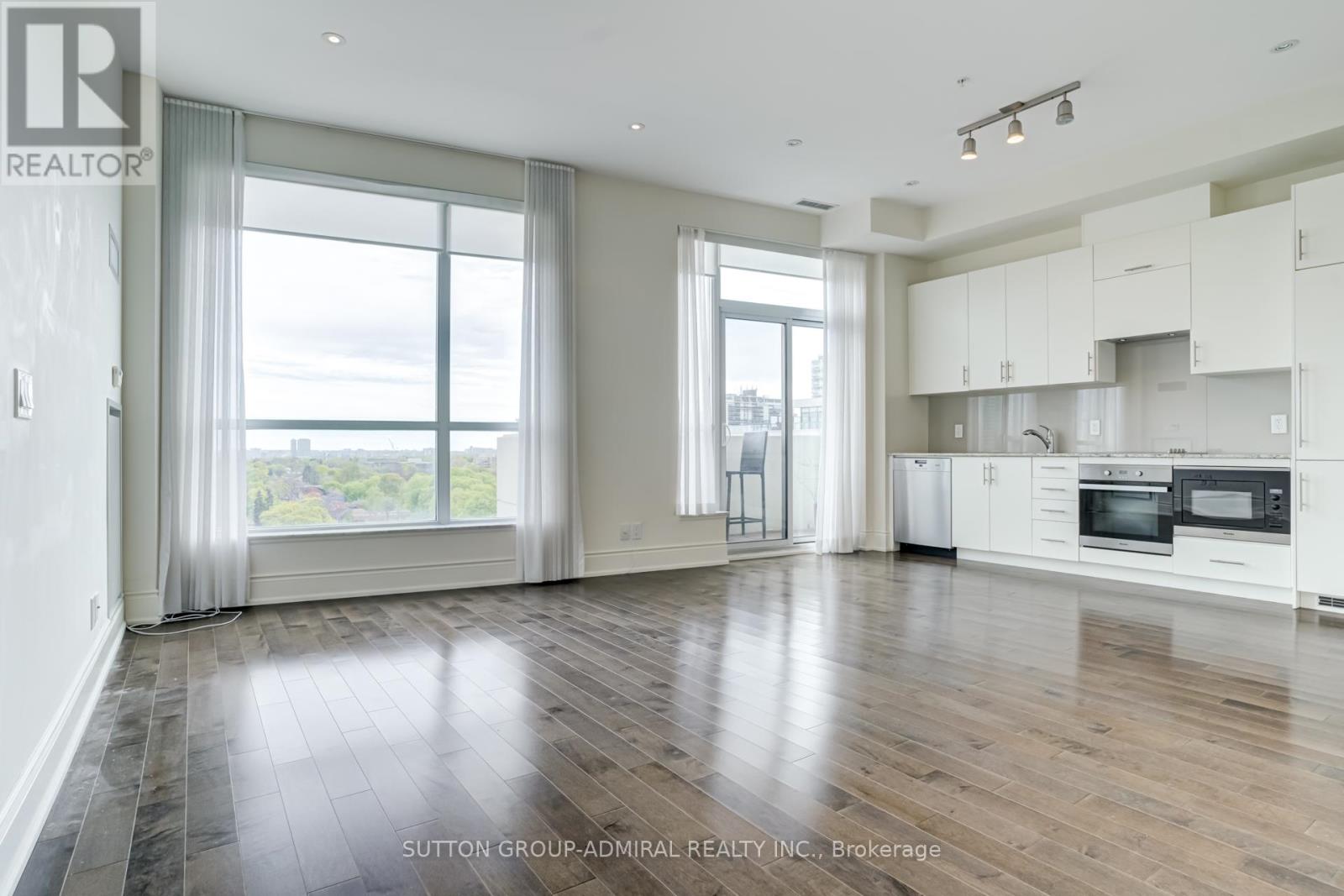 1006 - 23 Glebe Road W, Toronto, Ontario  M5P 0A1 - Photo 3 - C12210816