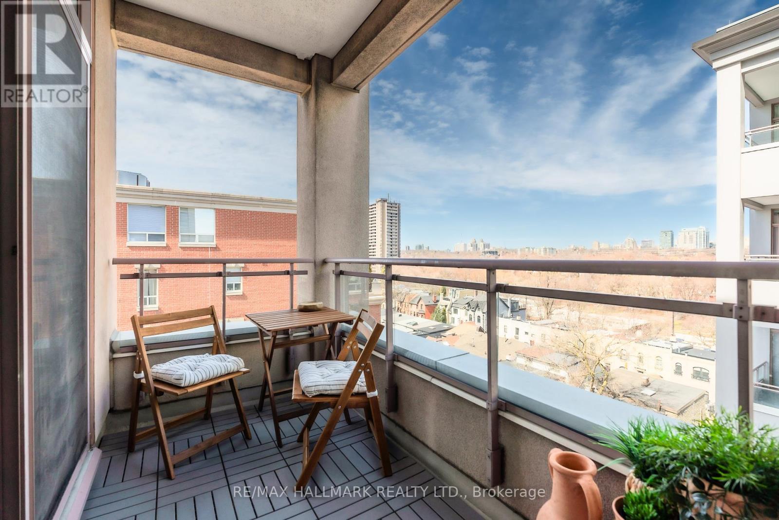 706 - 980 Yonge Street, Toronto (Annex), Ontario  M4W 3V8 - Photo 12 - C12210818