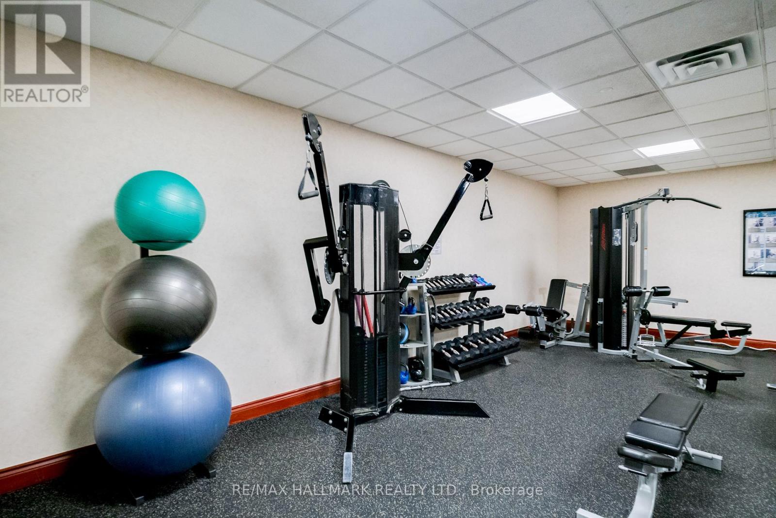 706 - 980 Yonge Street, Toronto (Annex), Ontario  M4W 3V8 - Photo 24 - C12210818