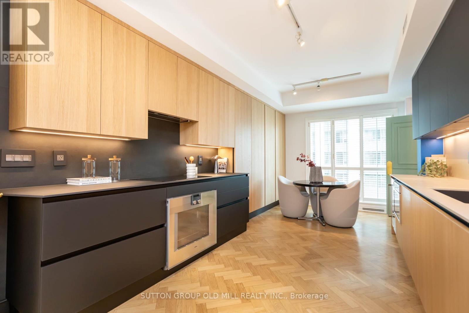 700 - 38 Avenue Road, Toronto (Annex), Ontario  M5R 2G2 - Photo 16 - C12210832