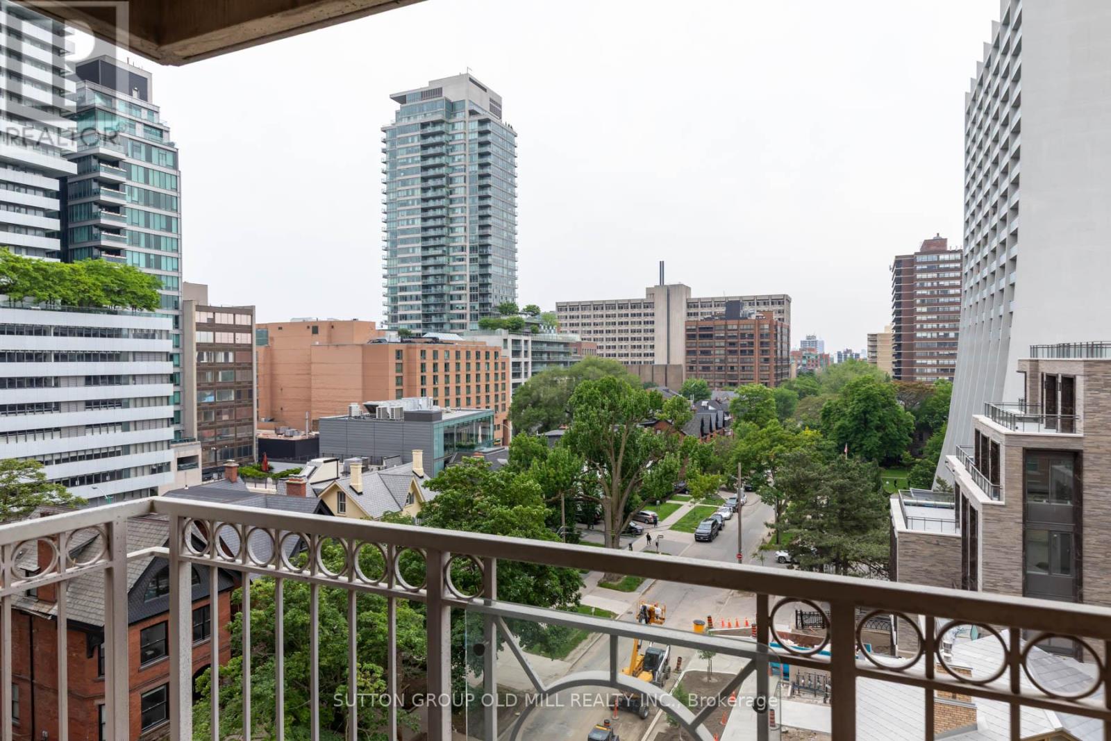 700 - 38 Avenue Road, Toronto (Annex), Ontario  M5R 2G2 - Photo 30 - C12210832