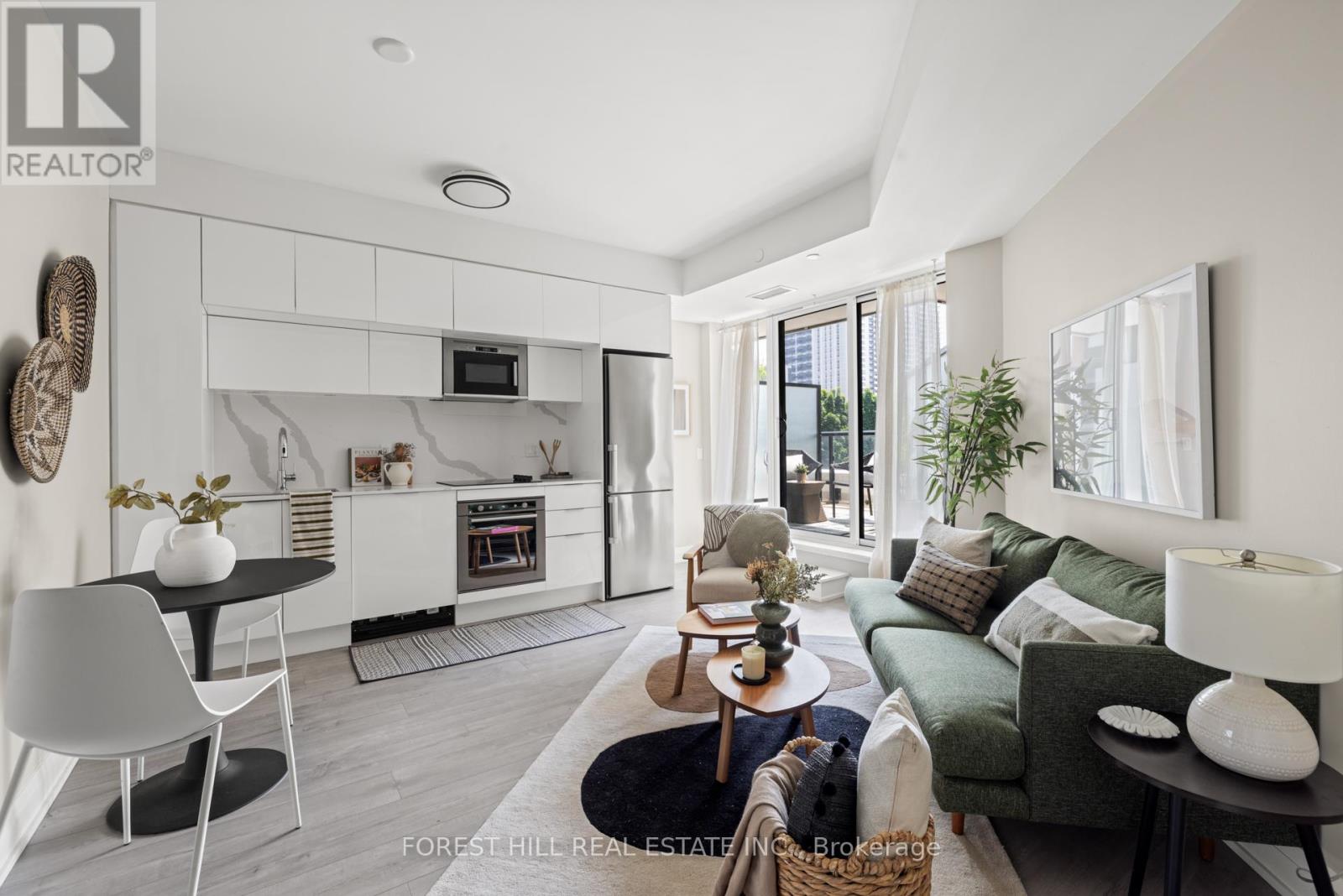 218 - 1 Belsize Drive, Toronto, Ontario  M4S 0B9 - Photo 4 - C12210840