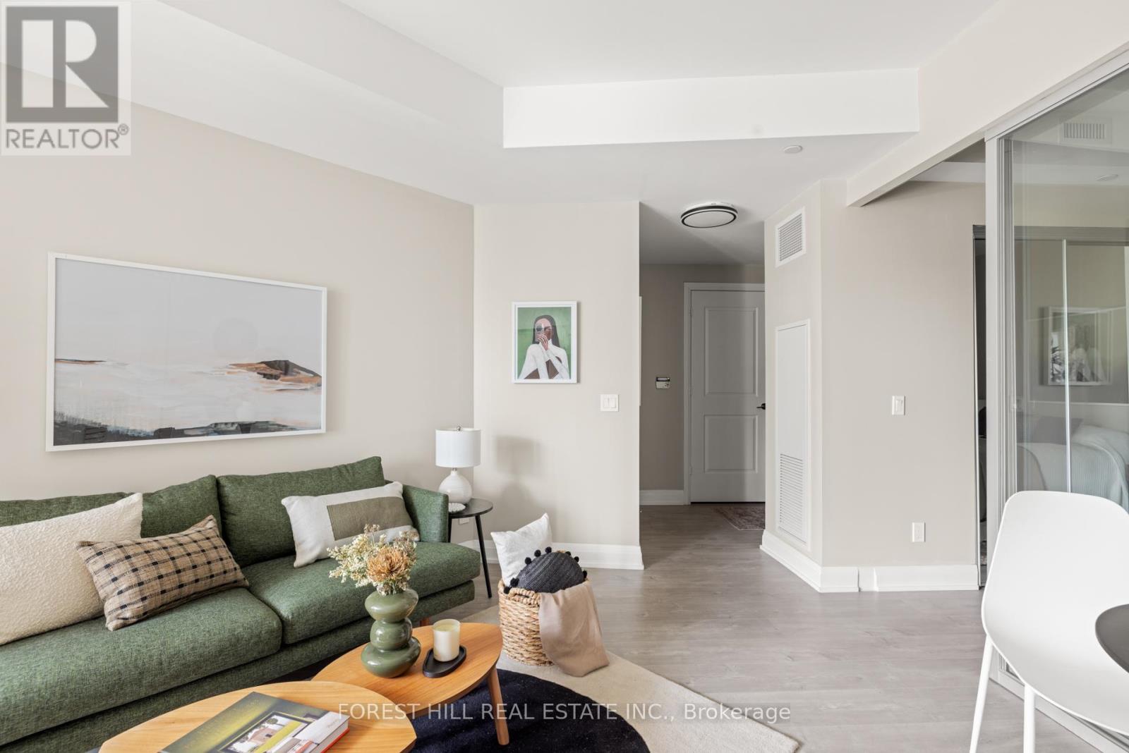 218 - 1 Belsize Drive, Toronto, Ontario  M4S 0B9 - Photo 6 - C12210840