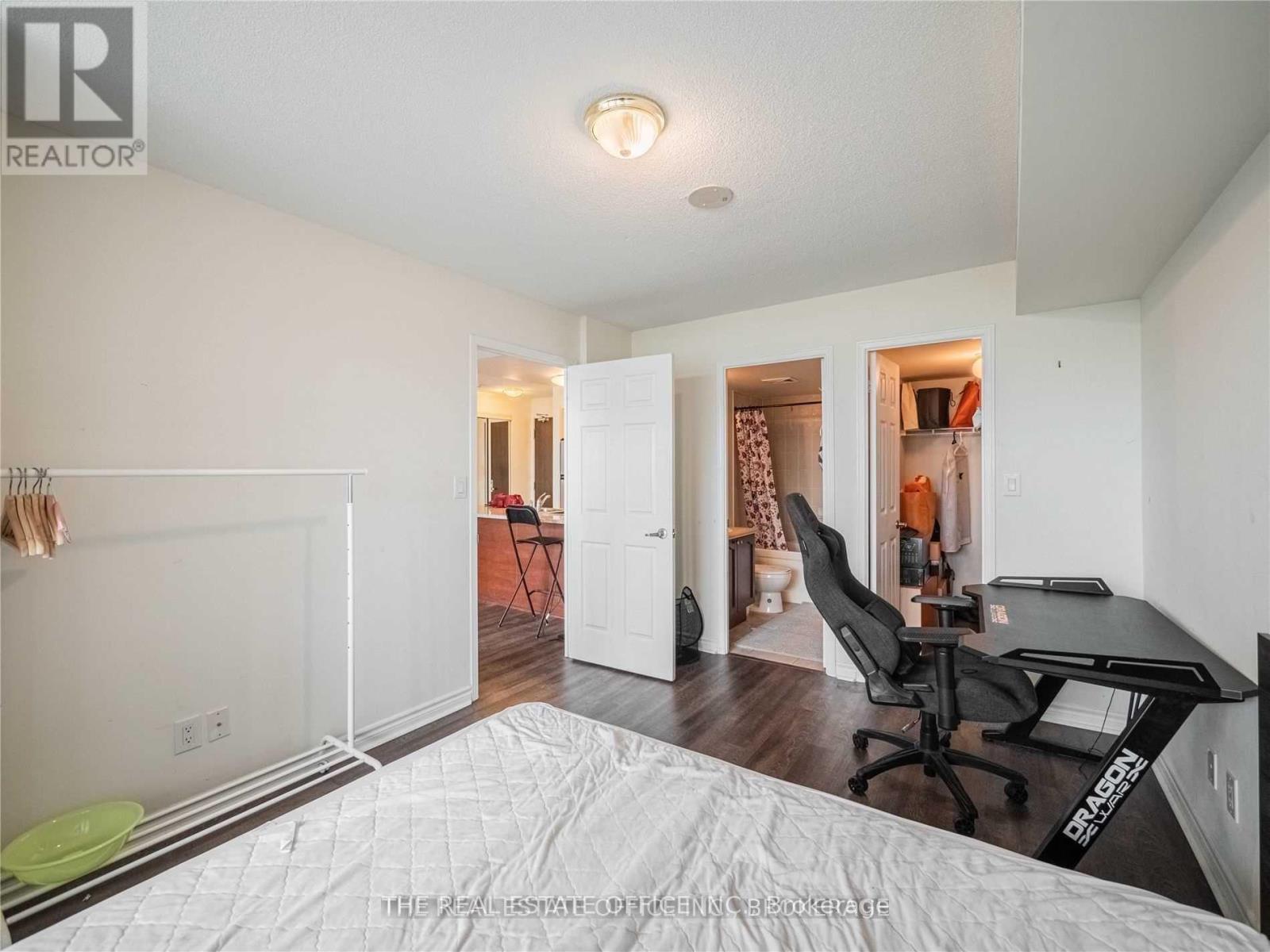 1221 - 35 Hollywood Avenue, Toronto, Ontario  M2N 0A9 - Photo 12 - C12210880